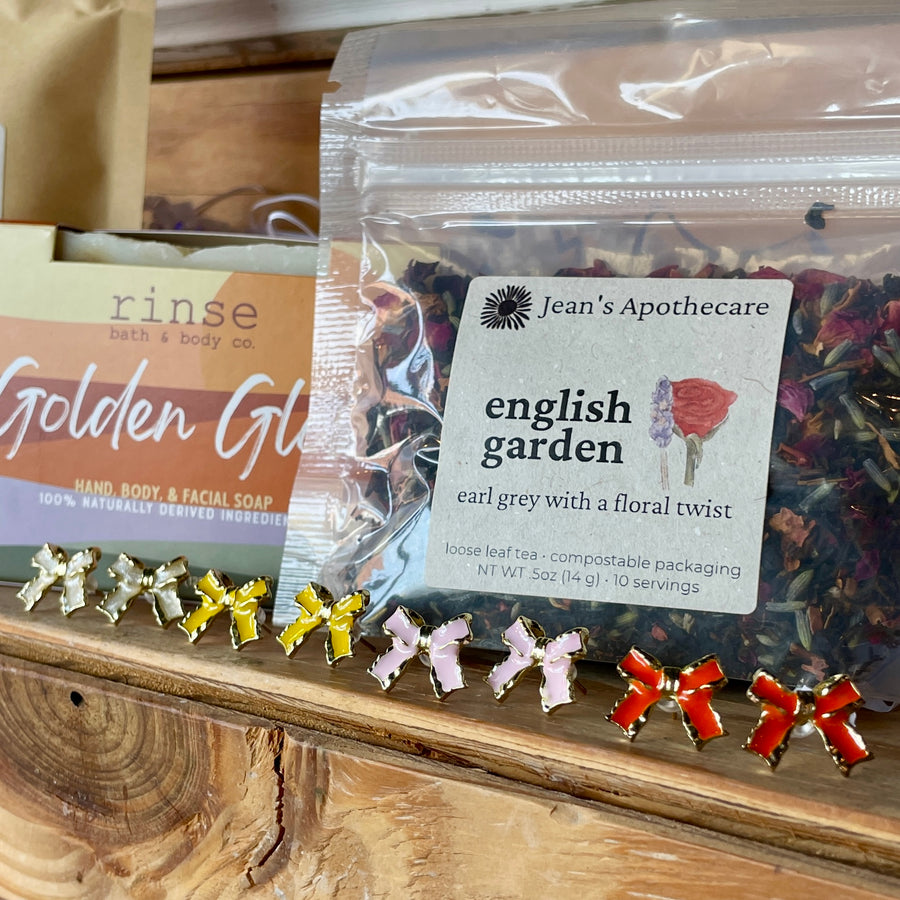 Golden Hour Gift Box – CLT Find