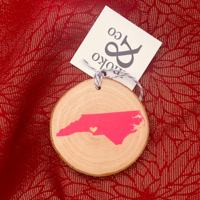 Moko & Co Painted Wooden State Ornament with Heart